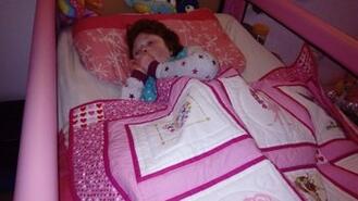 Scarlett L's quilt