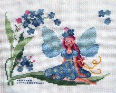 Cross stitch square for Forget-Me-Not Quilt's quilt