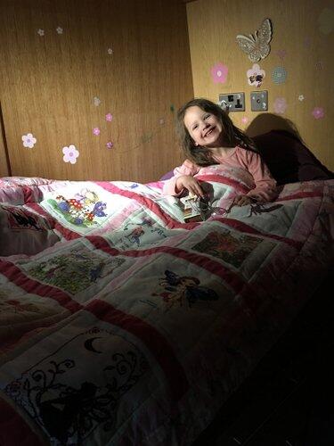 Photo of Kaiya-Louises quilt