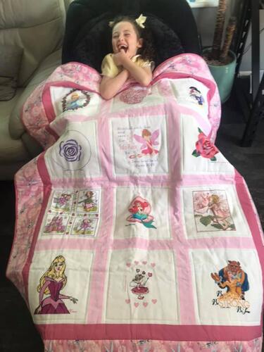 Photo of Isla-Roses quilt