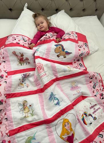 Photo of Esmé As quilt