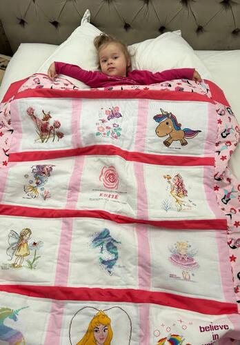 Photo of Esmé As quilt