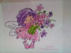 Cross stitch square for Seren W's quilt
