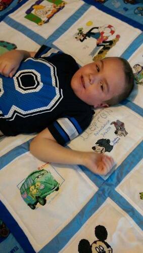 Photo of Lleyton Cs quilt