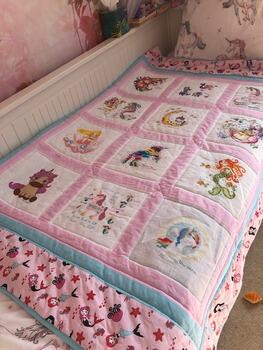 Photo of Amelia Bs quilt