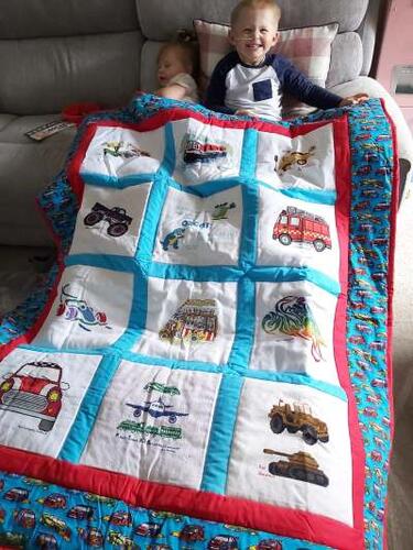 Photo of Oscar Hs quilt