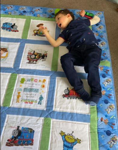 Photo of Thomas Ss quilt