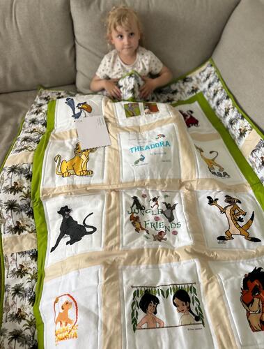 Photo of Theadoras quilt